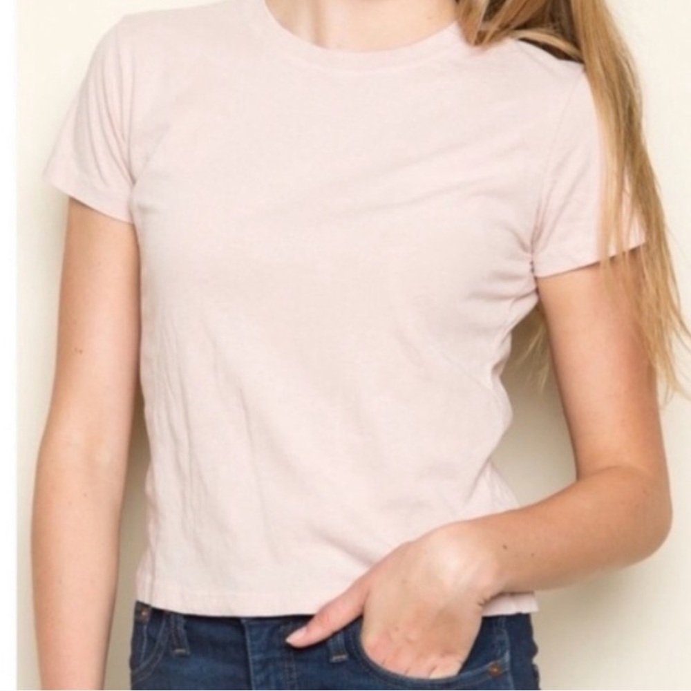 Brandy Melville Light Pink Jamie Tee Short Sleeve